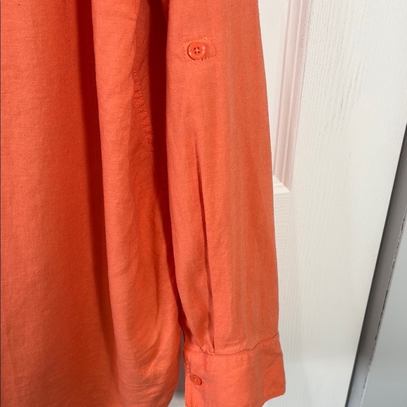 Babaton utility Relaxed Button Down Shirt Notched Collar - Picture 5 of 12